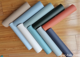 Pellicola decorativa in PVC a colori solidi a tocco morbido per prese a vuoto e porte a membrana