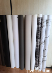 Film decorativo in PVC matt in marmo bianco per applicazioni a pressione sotto vuoto nei pannelli dei mobili