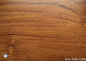 Stagnola decorativa del PVC del grano di legno di colore della quercia per spessore della membrana 0.10mm di vuoto