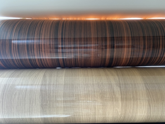 Alto film del PVC di lucentezza del grano di legno per mobilia decorativa