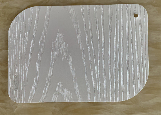 Il legno bianco ha impresso il film decorativo del PVC per le porte della cucina dell'essicatore