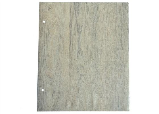 Lamina resistente graffiata del grano di legno del PVC per la superficie decorativa interna