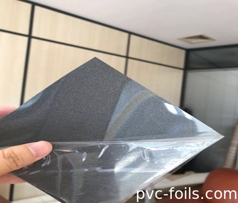 Film per armadietto in PVC grigio chiaro ad alto lucentezza 0,50 mm per la pressatura a membrana a vuoto