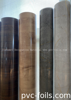 Film decorativo in PVC a granello di legno ad alta lucentezza per la pressatura a membrana a vuoto