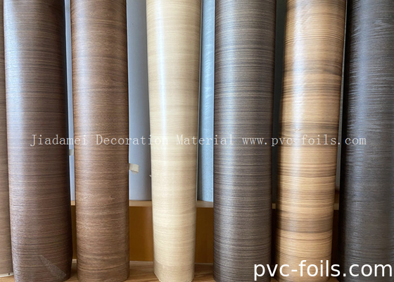 Film in PVC decorativo in rotoli Film per mobili a grano di legno per la produzione di pannelli in WPC
