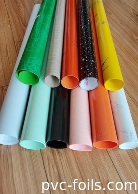 Pellicola di PVC autoadesiva colorata ad alta lucentezza per la decorazione dei mobili