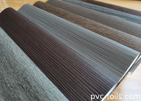 Film PVC a grano di legno supermatto per arredamento e decorazione dei mobili