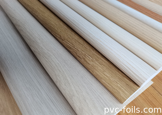 Film decorativo in PVC a grano di legno super matt per mobili e armadi