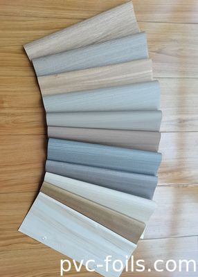 Film interno in PVC a grano di legno opaco per la decorazione delle superfici dei mobili