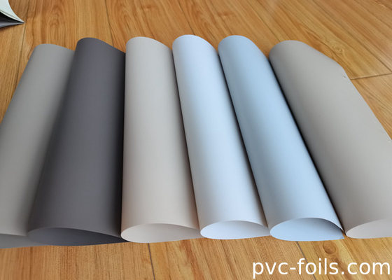 Film decorativo in PVC resistente all'ingiallimento per profilati di finestre