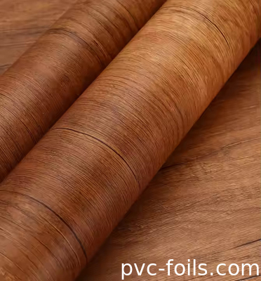 Fogli di avvolgimento in PVC a grano di legno supermatto per la decorazione dei pannelli di parete in WPC