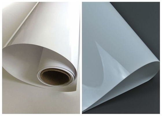 Pellicola laminata in PVC di colore massello bianco ad alto lucido per armadi interni