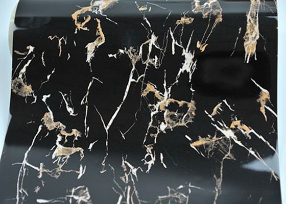 il nero decorativo da tavolo del foglio di PVC dello strato 3d della cucina di marmo uv di progettazione dorato