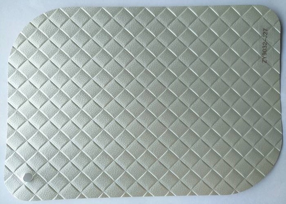 Decorazione laminata metallica del pannello della mobilia della porta di progettazione dello strato del PVC del tessuto